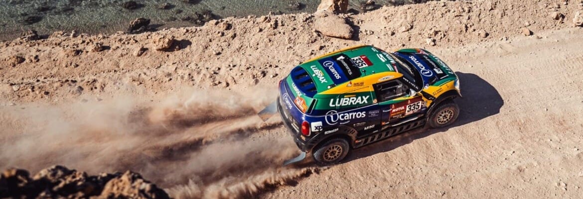 Em etapa a beira do Mar Vermelho, Guiga e Youssef se destacam e voltam ao top-15 geral do Dakar