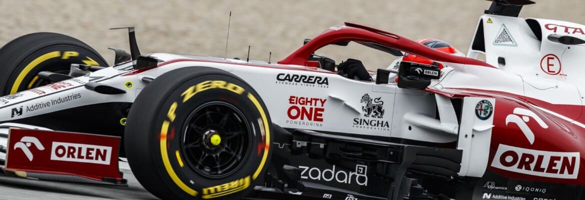 Kubica se desculpa depois ficar preso na brita com carro da Alfa Romeo F1