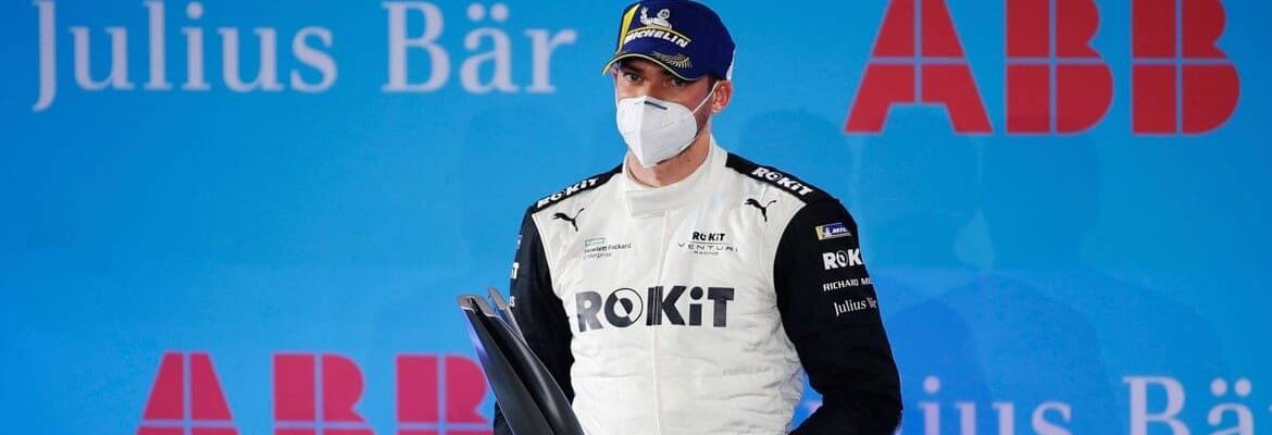 Mortara faz corrida sem erros e comemora segundo lugar em Diriyah