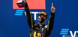 Zhou afirma que precisará de sorte para conquistar uma vaga na F1 em 2022