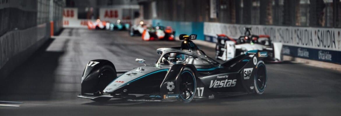 Não há feridos no ataque com mísseis em Riad durante a Fórmula E