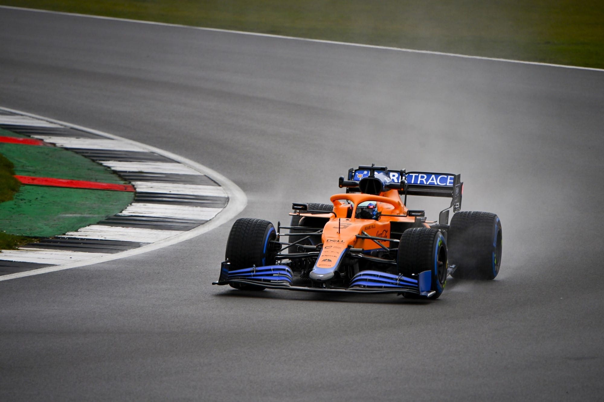 Galeria: primeiras imagens no McLaren MCL35M na pista de Silverstone Daniel Ricciardo (McLaren)