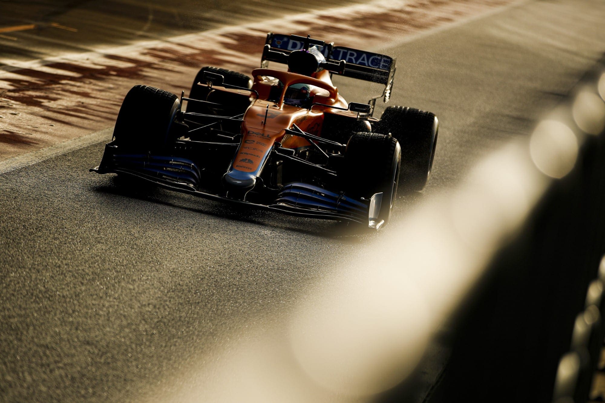 Galeria: primeiras imagens no McLaren MCL35M na pista de Silverstone Daniel Ricciardo (McLaren)