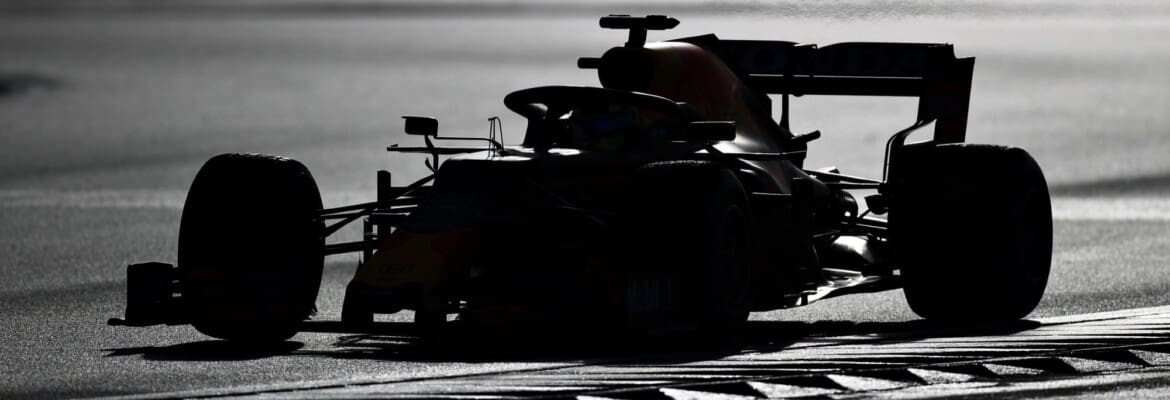 Verstappen percorre primeiras voltas com o RB16B em Silverstone Verstappen percorre primeiras voltas com o RB16B em Silverstone