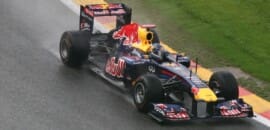 F1: RB8 da Red Bull danificado após incidente em Goodwood