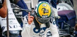 Pierre Gasly lança edição especial de capacete em homenagem a Ayrton Senna