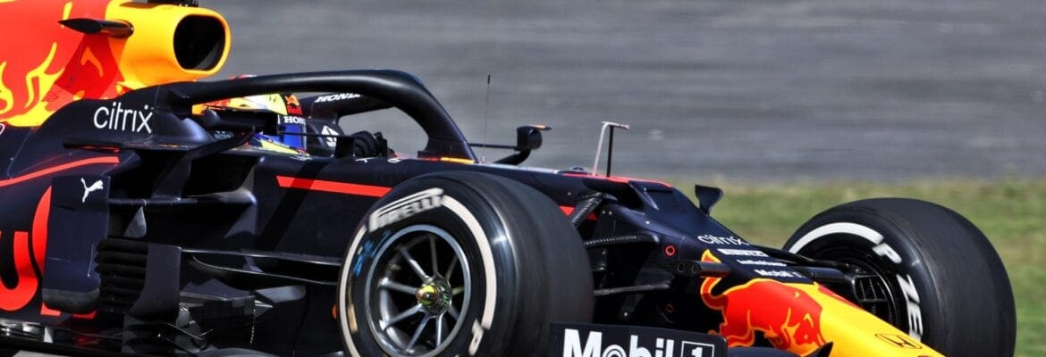 Sergio Perez lidera manhã de domingo com o melhor tempo dos testes da F1 no Bahrein