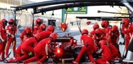 Diretor da Ferrari diz que FIA precisa ter mais comunicação com as equipes na F1