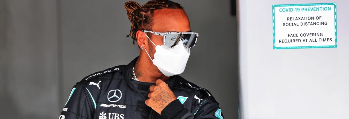 Hamilton não está feliz com sua situação na Mercedes, diz ex-piloto de F1