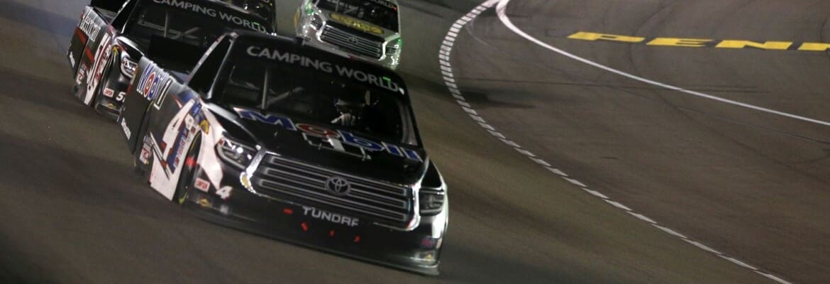 Nemechek segura Kyle Busch e vence em Las Vegas pela Truck Series