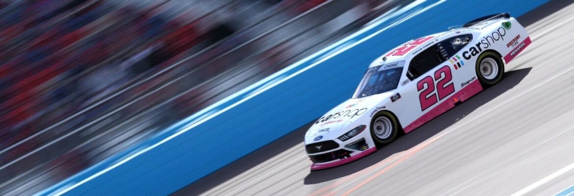 Austin Cindric impede ataque no final e vence em Phoenix na Nascar Xfinity Series