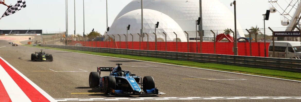 Zhou passa Verschoor, segura Ticktum e vence no Bahrein