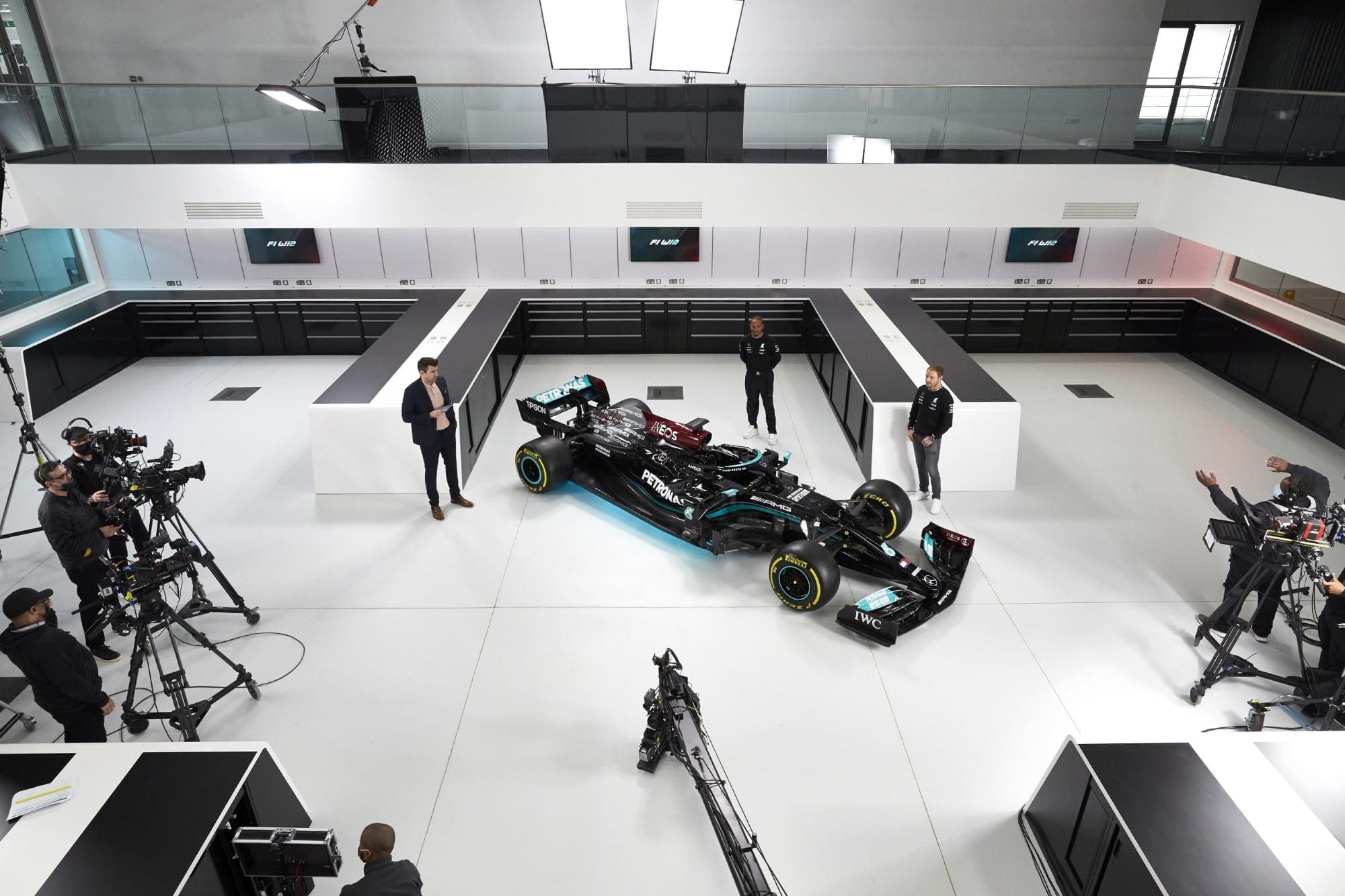 Confira as imagens do Mercedes W12 para a F1 2021 Mercedes-AMG F1 W12