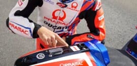 Por que a Pramac Ducati na MotoGP está usando o logo da F1 nas motos