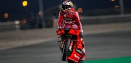 Miller bate Quartararo e inicia segunda sessão de testes da MotoGP na frente