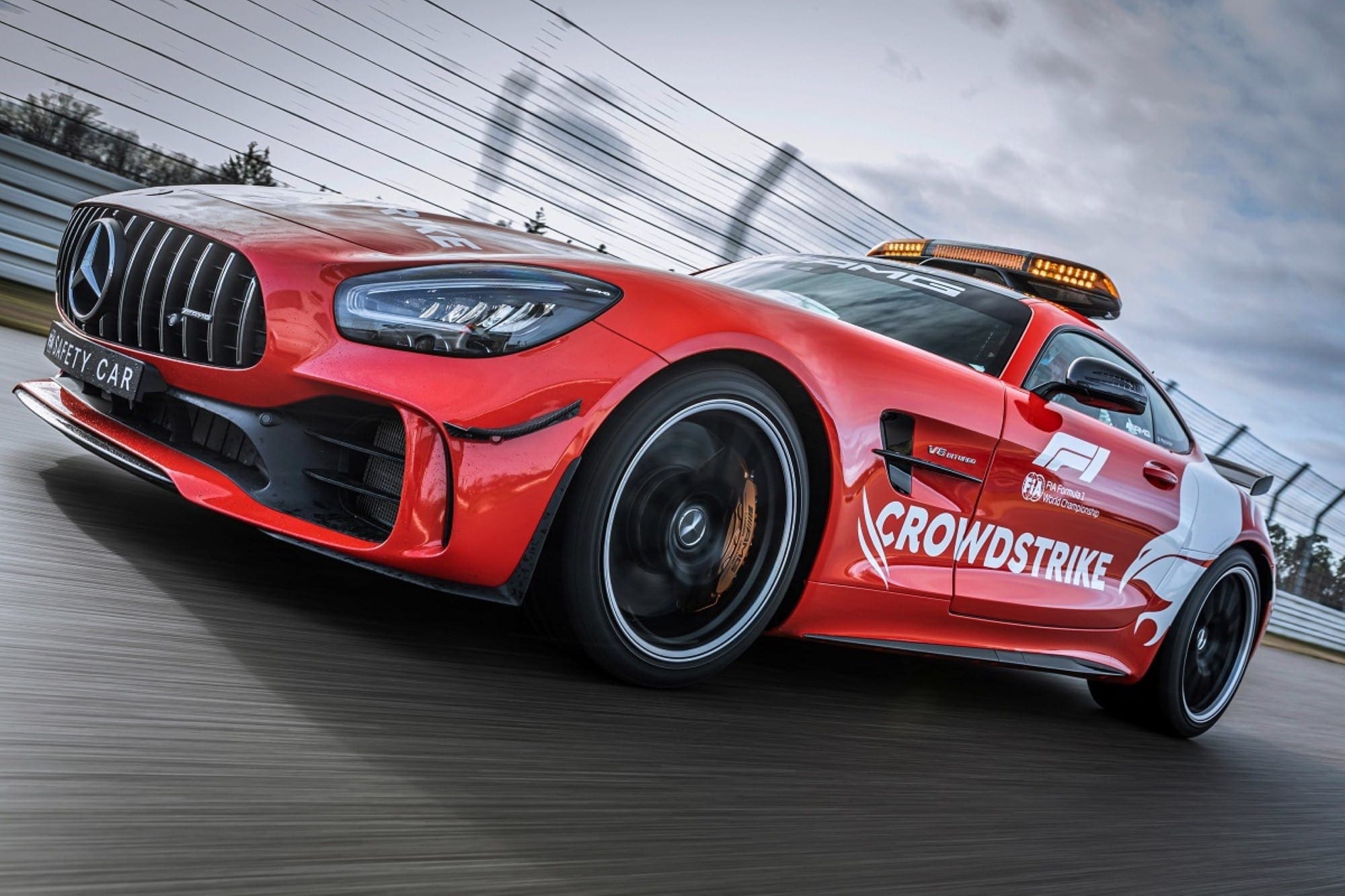 Confira as imagens do novo Safety Car e Medical Car para a F1 2021 Safety Car - Mercedes - F1 2021