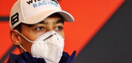 Russell afirma que relação com Wolff na F1 melhorou após incidente com Bottas