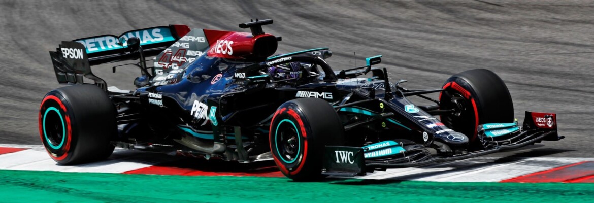 Mercedes na frente: Hamilton lidera segundo treino para o GP de Portugal de F1