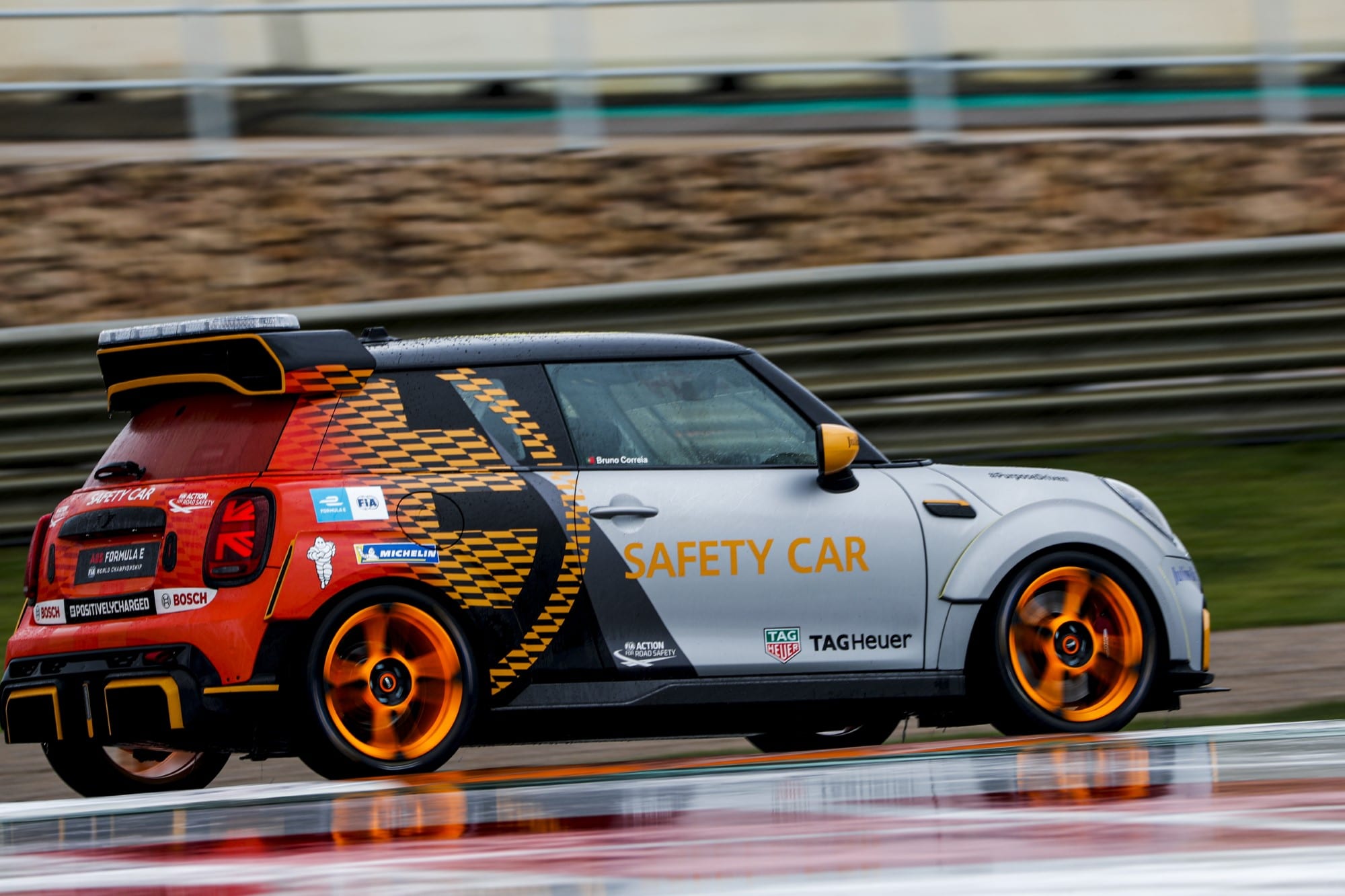 Galeria: veja as imagens da Corrida 1 da Fórmula E em Valência Safety Car - ePrix de Valência 1 - Fórmula E 2021