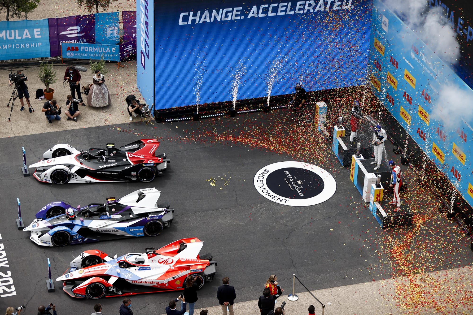 Galeria: veja as imagens da Corrida 2 da Fórmula E em Valência Alex Lynn, Jake Dennis e Andre Lotterer - Pódio - ePrix de Valência 2 - Fórmula E 2021