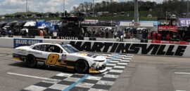 Josh Berry vence etapa de Martinsville da Nascar Xfinity Series