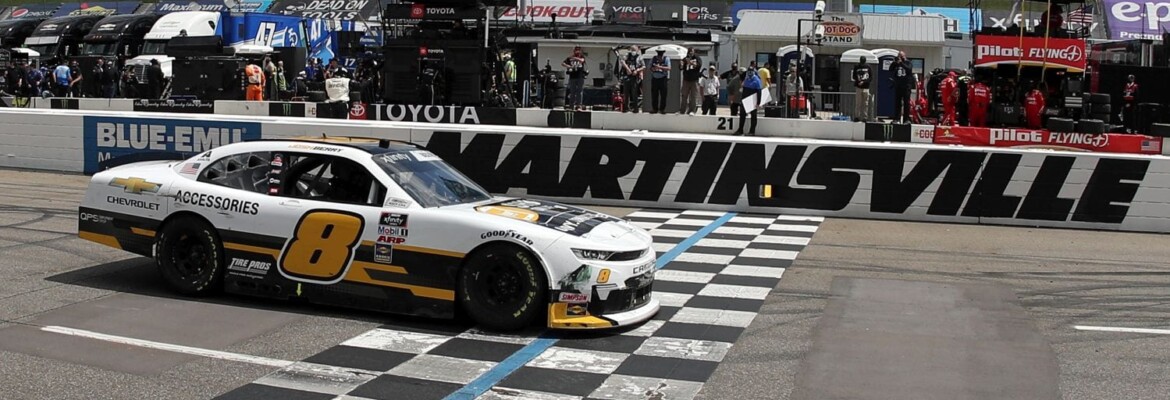 Josh Berry vence etapa de Martinsville da Nascar Xfinity Series