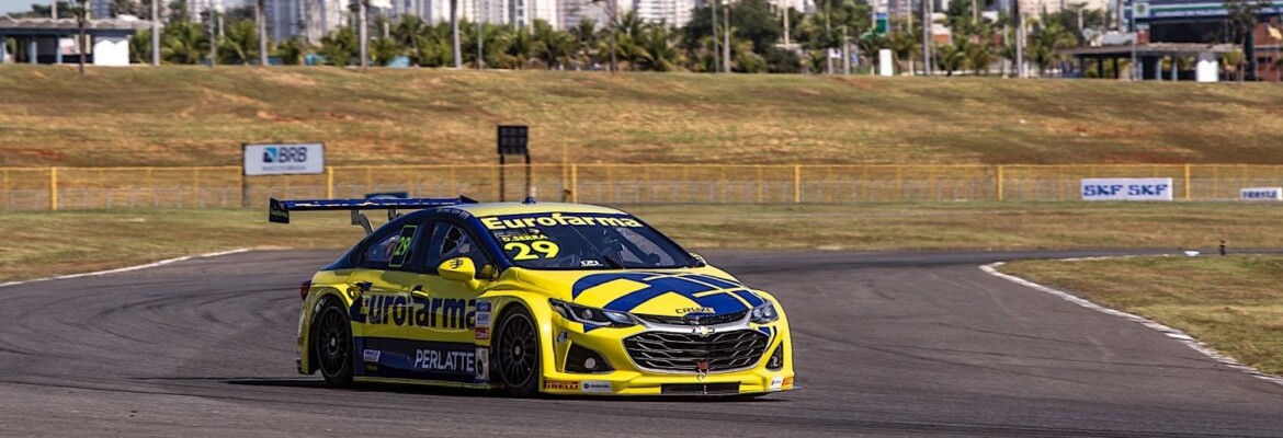 Serra assume ponta no início, aproveita erro e vence corrida 1 da Stock Car em Goiânia