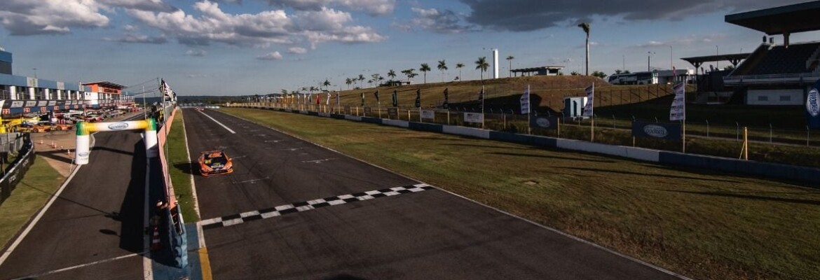 Veja ao vivo a corrida 2 da etapa de Goiânia da Stock Light