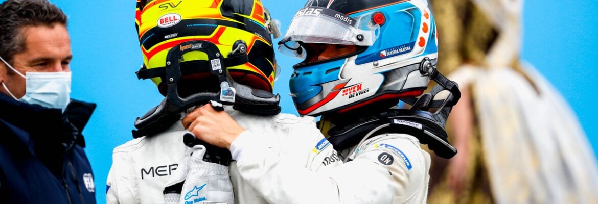 Primeira Curva – De Vries e Vandoorne não devem trocar Fórmula E por F1