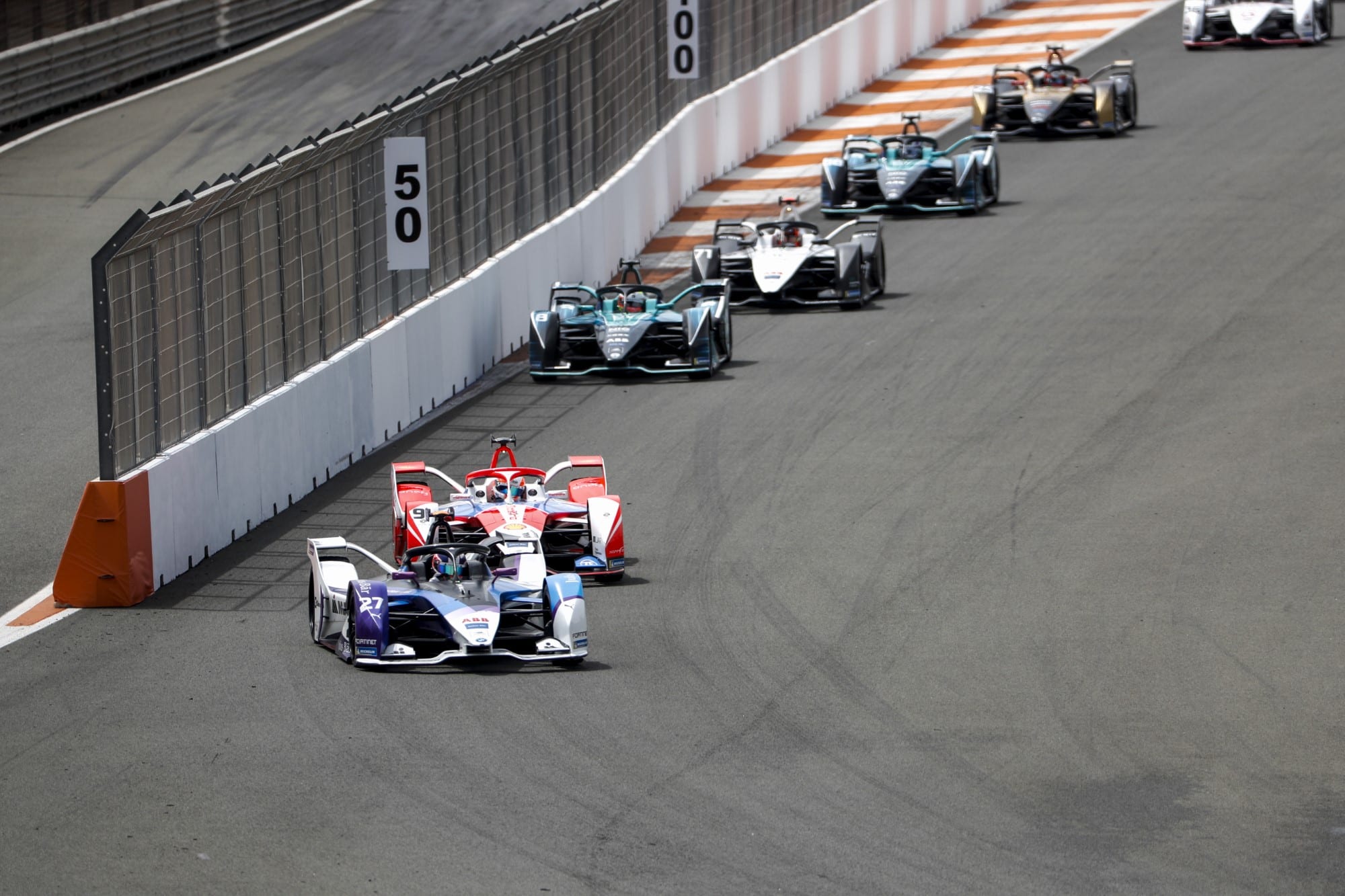 Galeria: veja as imagens da Corrida 2 da Fórmula E em Valência Jake Dennis e Alex Lynn - ePrix de Valência 2 - Fórmula E 2021