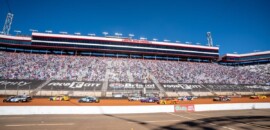 Após sucesso entre os fãs, NASCAR anuncia corrida no oval de terra de Bristol em 2022