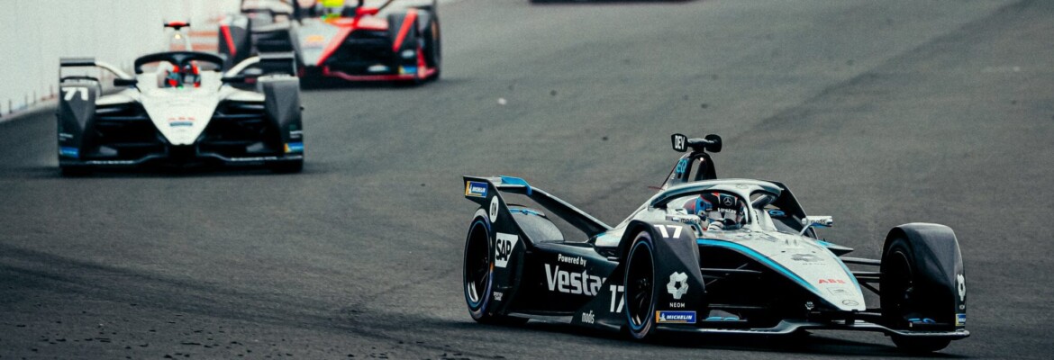 Da Costa fica sem energia na última volta e De Vries vence em Valência