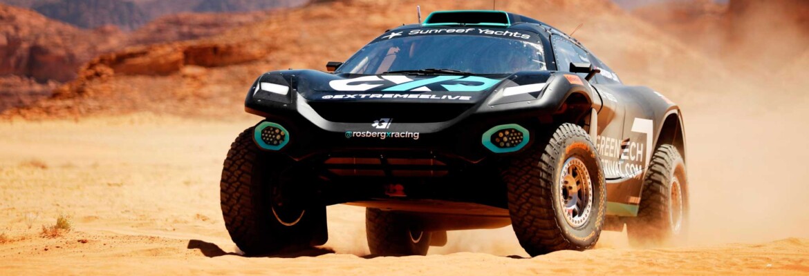 Taylor e Kristoffersson miram no campeonato da temporada 2021 da Extreme E