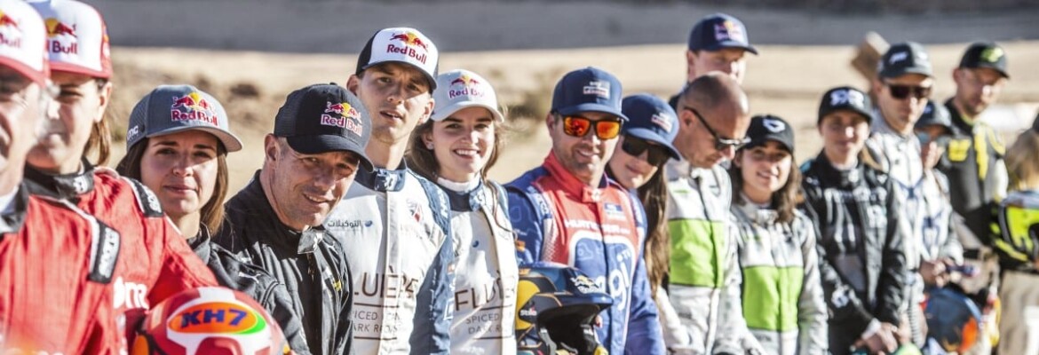 Pilotos se preparam para a estreia da Extreme E na Arábia Saudita