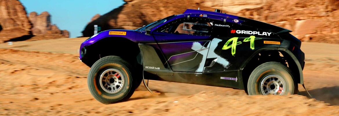 Pilotos do time de Hamilton na Extreme E mostram animação para Senegal