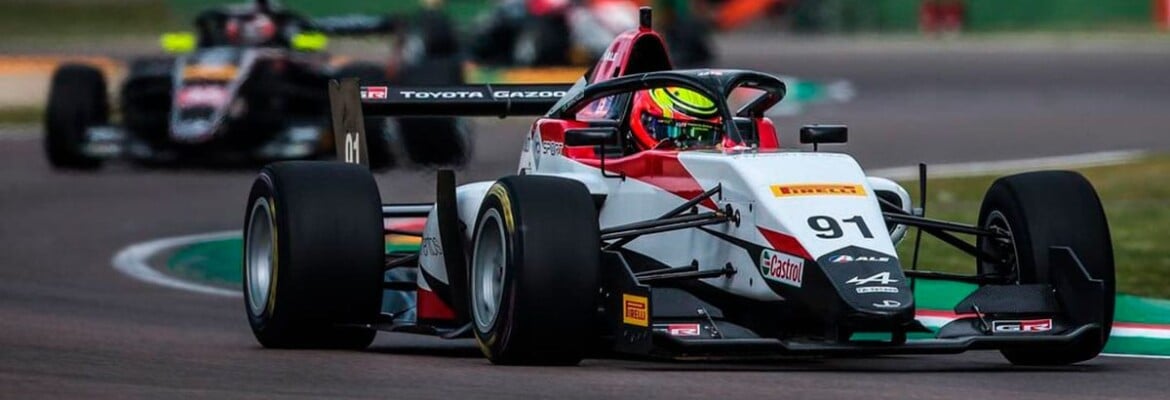 Dudu Barrichello realiza o sonho de correr de fórmula nas ruas de Mônaco