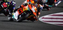 Fernandez põe 0s5 na concorrência e encerra sexta na frente na Moto2