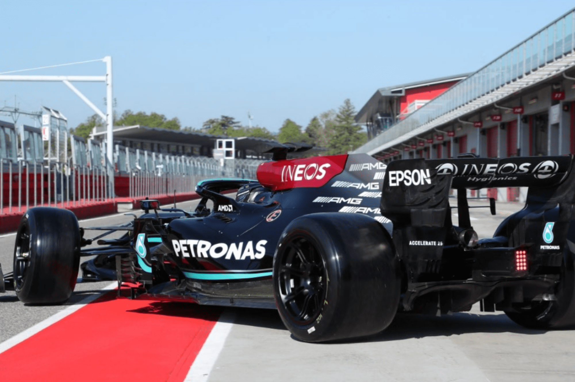 Lewis Hamilton - teste dos pneus Pirelli de 2022 - Ímola