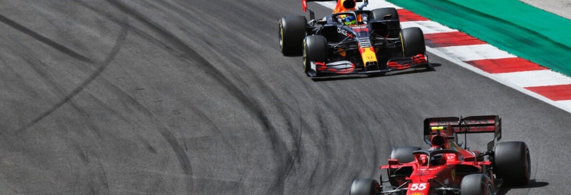 Red Bull fica alerta com recuperação da Ferrari na F1 Red Bull fica alerta com recuperação da Ferrari na F1
