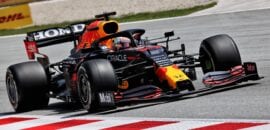 “Foi muito positivo”, diz Verstappen sobre os treinos desta sexta-feira na F1