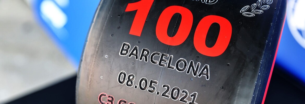 Galeria: veja as imagens da pole 100 de Hamilton na F1