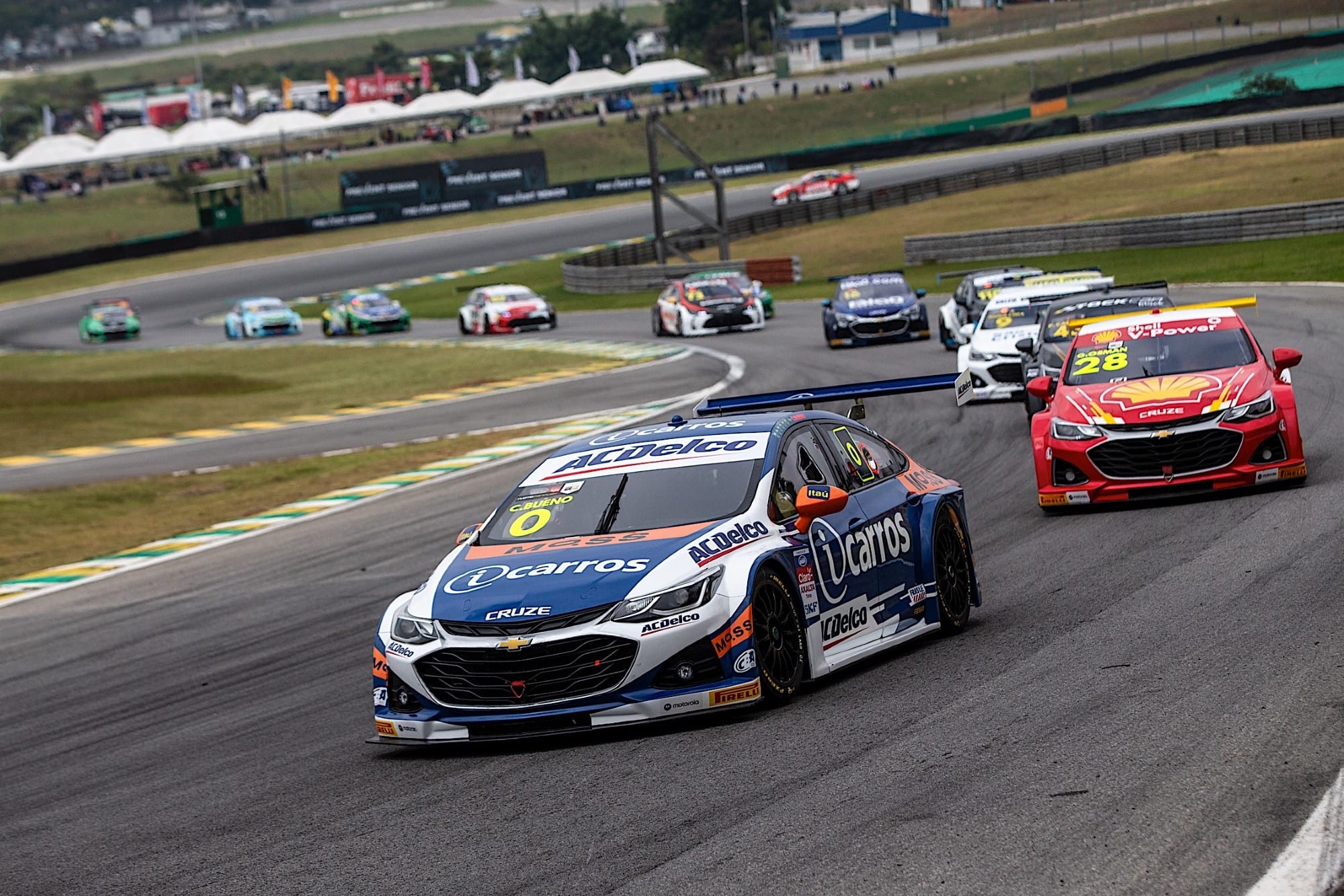 Pela Viseira do Cacá Bueno - Interlagos: de último para quinto na Stock Car Cacá Bueno - Stock Car