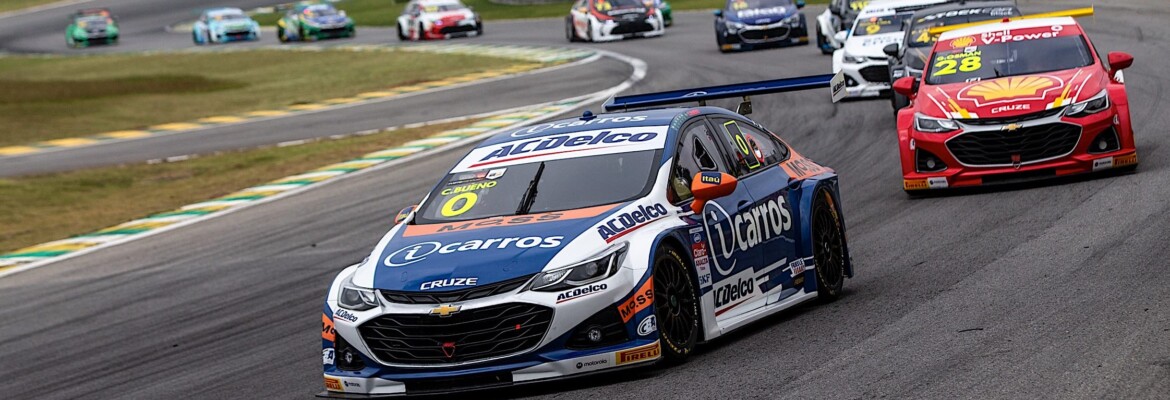 Stock: Cacá Bueno conquista top-5 e é recordista de ultrapassagens ao ganhar 25 posições na prova 2