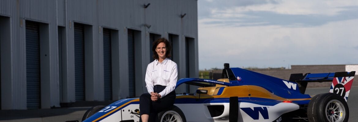 Diretora-executiva diz que W Series vai tomar decisão “na próxima semana” sobre questão financeira