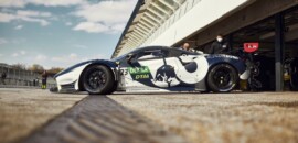 Alex Albon lidera o segundo dia de testes de pré-temporada do DTM