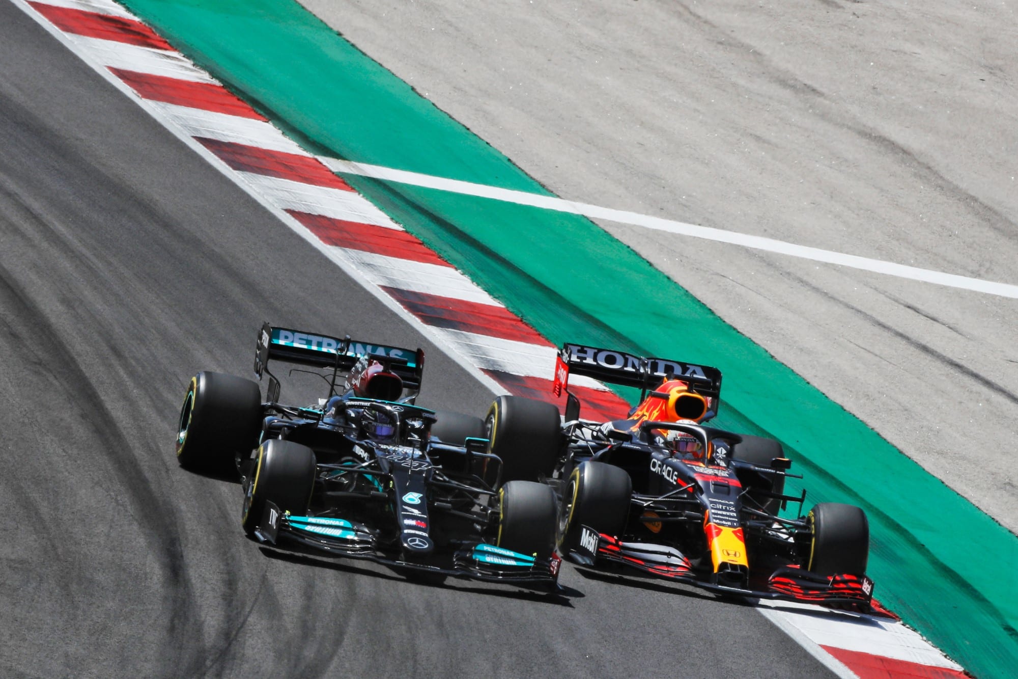 Galeria: confira as imagens do GP de Portugal de F1 Lewis Hamilton e Max Verstappen - GP de Portugal F1 2021