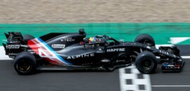 Zhou e Piastri testam com a Alpine F1 em Silverstone
