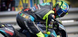 Rossi não está se divertindo e está em uma situação difícil, crê Kevin Schwantz