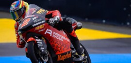 Gabriel Rodrigo voa e termina sexta-feira na frente na Moto3
