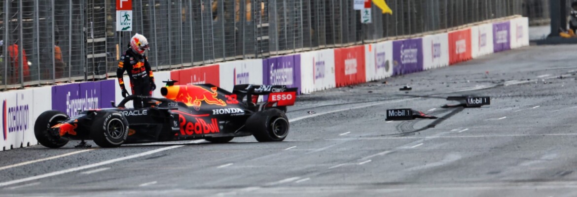 Pilotos da F1 questionam demora do Safety Car após acidente de Verstappen Pilotos da F1 questionam demora do Safety Car após acidente de Verstappen